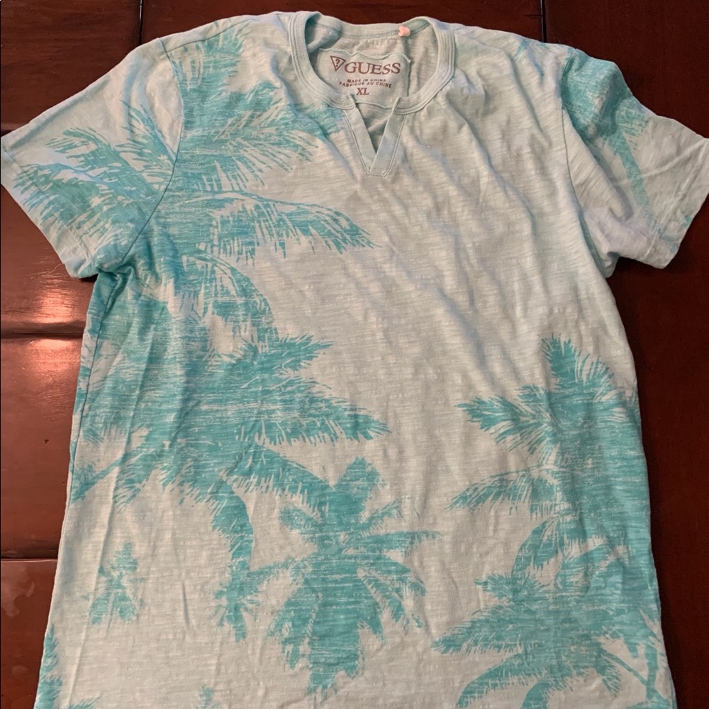Men's Guess Turquoise Palm Tree S/S T Shirt XL